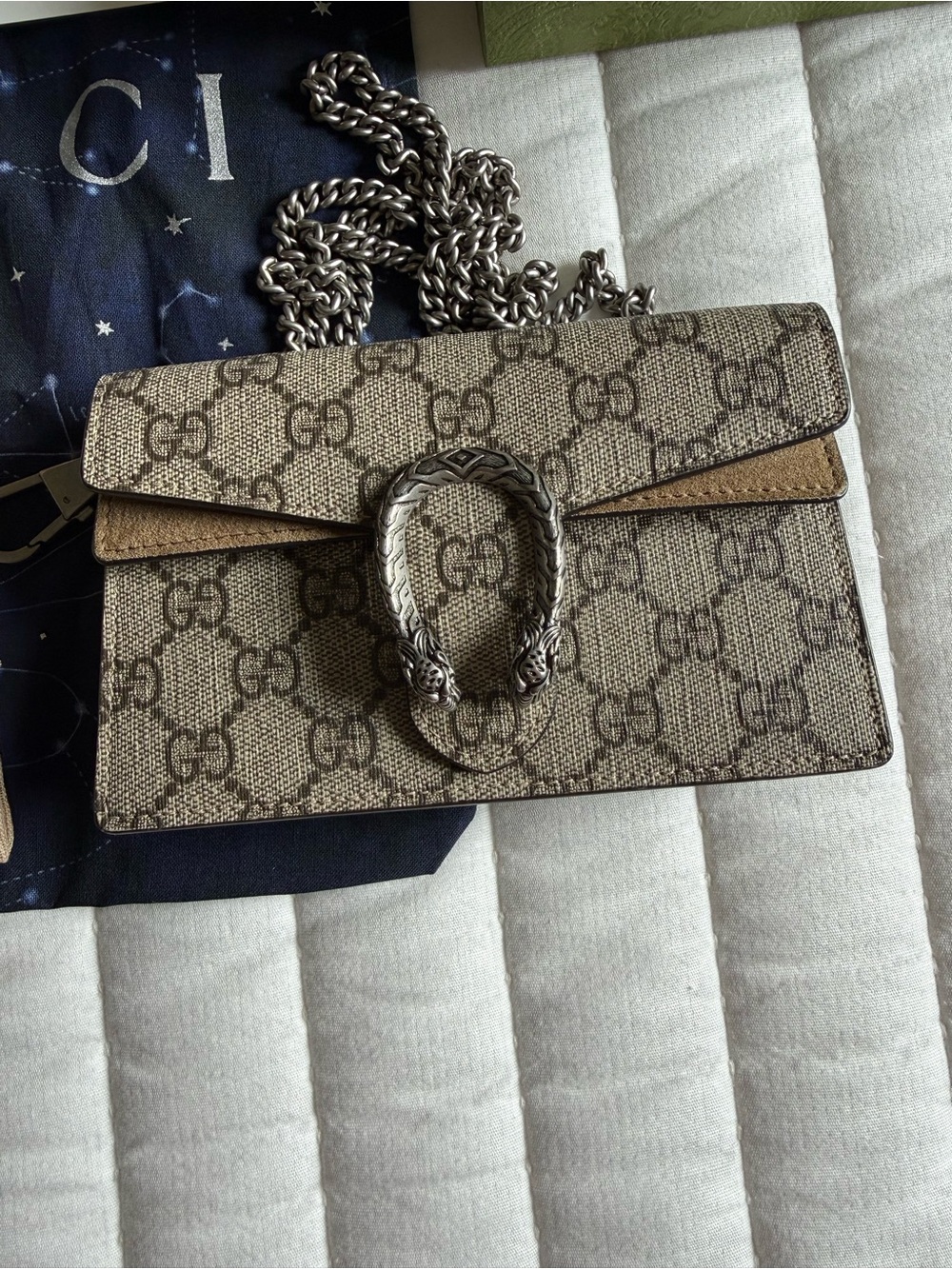 Gucci Beige Monogram Dionysus mini Crossbody with Silver Hardware - Picture 3 of 8